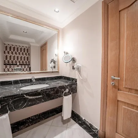 The Norm Oriental Kemer Room photo